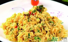 香椿炒雞蛋有什么營養(yǎng)？香椿炒雞蛋有什么功效？