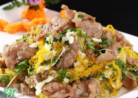 香椿和羊肉能一起吃嗎？香椿和羊肉一起吃了會(huì)怎樣？