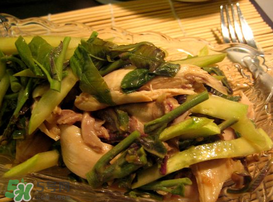 香椿和鴨肉能一起吃嗎？香椿和鴨肉可以同時(shí)吃嗎？