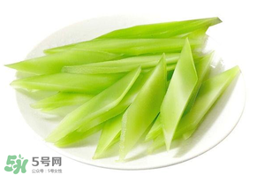 萵筍白色液體能吃嗎？萵筍為什么白色的？