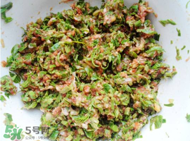 香椿和豬肉能一起吃嗎？香椿豬肉餃子餡兒的做法
