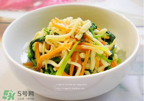 洋蔥和胡蘿卜能一起吃嗎？洋蔥和胡蘿卜可以一起炒嗎？