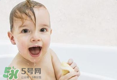 寶寶便秘喝什么果汁好？寶寶便秘喝什么果汁？
