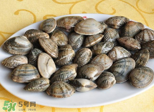 花甲里面黑色的東西能吃嗎？花甲里面黑色的是什么？
