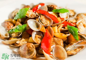 花甲怎么炒才開口？炒花甲為什么不開口？