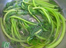 茼蒿要焯水嗎？炒茼蒿用焯水嗎