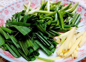 蒜苗是蒜苔嗎？蒜苔和蒜苗的區(qū)別