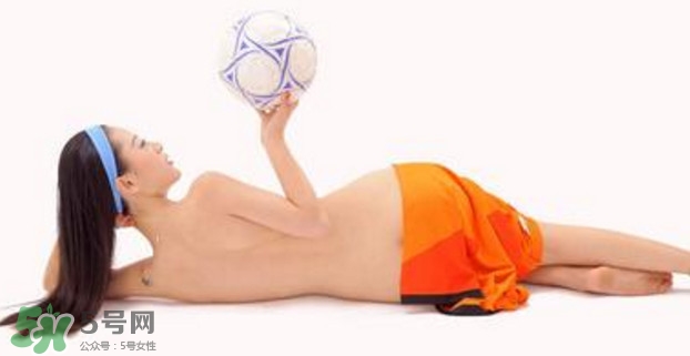 女生熬夜會平胸嗎？女生經(jīng)常熬夜的危害