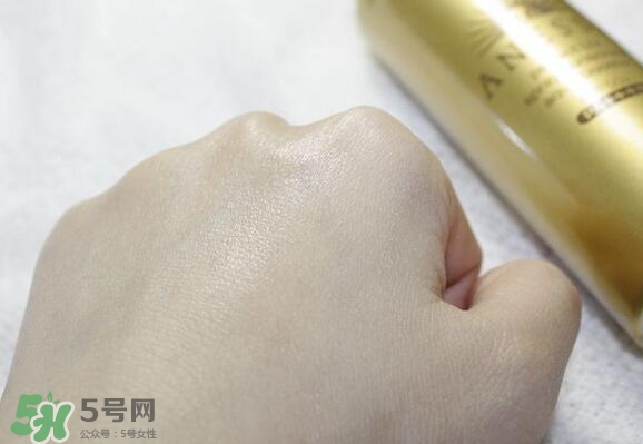 安耐曬噴霧可以帶上飛機嗎？安耐曬防曬噴霧可以托運嗎？