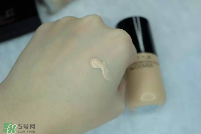 混合皮用什么粉底液？混合皮膚用什么粉底液比較好？