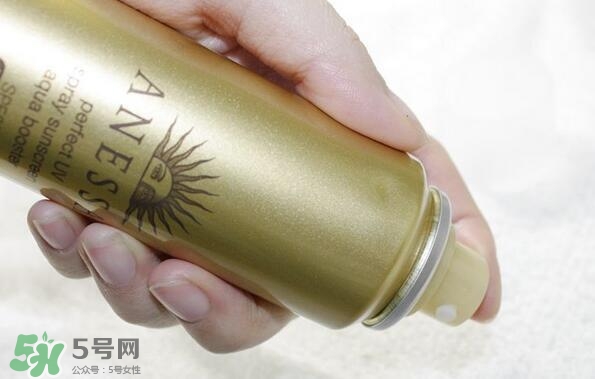 安耐曬噴霧可以帶上飛機嗎？安耐曬防曬噴霧可以托運嗎？