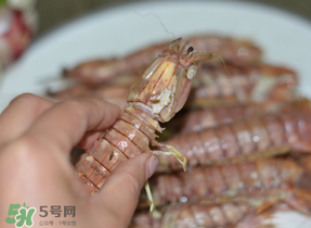 皮皮蝦中間硬的能吃嗎？皮皮蝦中間硬的是什么？