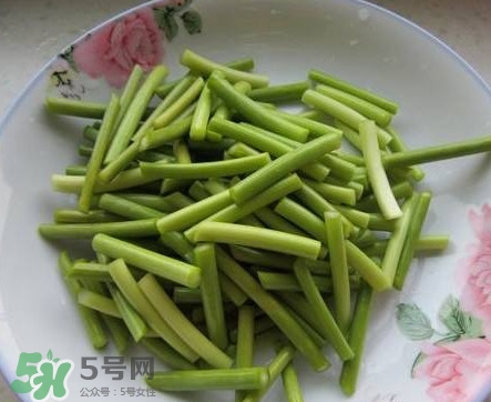 蒜苔焯水多久？蒜苔焯水幾分鐘