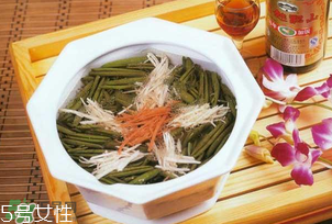 ?莼菜什么時節(jié)有？莼菜什么時候采摘？