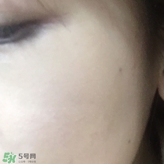 混油敏感肌用什么粉底液？敏感混油皮用的粉底液
