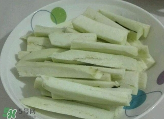 茄子去皮嗎？茄子要去皮嗎