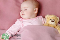 寶寶用的碗可以用洗潔精洗嗎？寶寶用的碗用洗潔精洗好不好？