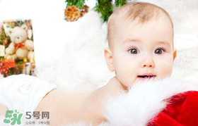 怎么樣給寶寶清理鼻腔？給寶寶清理鼻腔要注意什么？