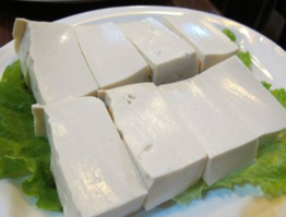 蠶豆和豆腐能一起吃嗎？蠶豆和豆腐能一起煮嗎？