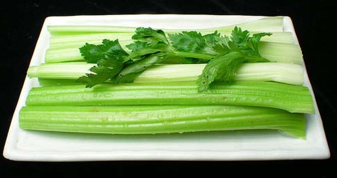 西芹是芹菜嗎？西芹和芹菜的區(qū)別