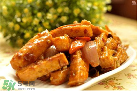 洋蔥和豆腐能一起吃嗎？洋蔥和豆腐可以一起吃嗎？