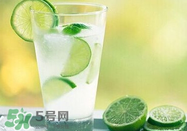 檸檬水什么時(shí)候喝最好？檸檬水什么時(shí)間喝最好