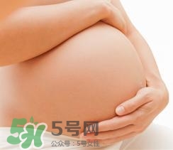 孕婦摸肚子對胎兒有什么危害嗎？孕婦摸肚子的正確方法？