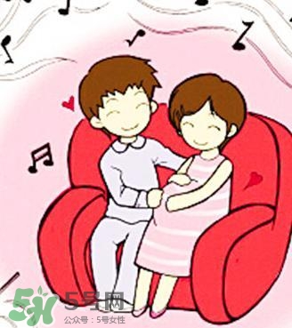 孕婦摸肚子對胎兒有什么危害嗎？孕婦摸肚子的正確方法？