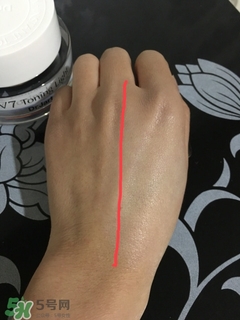 蒂佳婷素顏霜孕婦可以用嗎？v7素顏霜孕婦可以用嗎