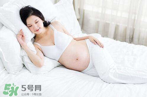 孕婦摸肚子會繞頸嗎？孕婦摸肚子胎兒能感受到嗎？