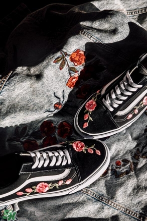 amac customs與vans高定鞋子多少錢？