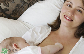 正常母乳是什么顏色？什么顏色的母乳營養(yǎng)高？