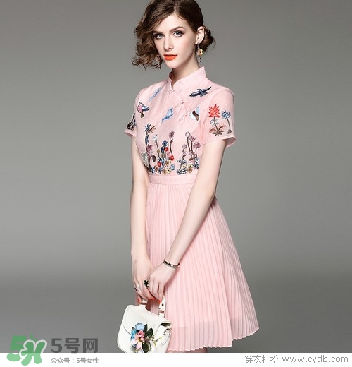 6月去香港穿什么？六月份去香港穿什么衣服？