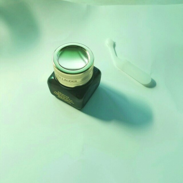 黑眼圈很重用什么眼霜？黑眼圈嚴(yán)重用什么眼霜