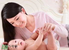 哺乳期可以染頭發(fā)嗎？哺乳期染發(fā)對孩子有危害嗎？
