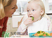 寶寶可以吃小龍蝦嗎？多大的寶寶可以吃小龍蝦呢？
