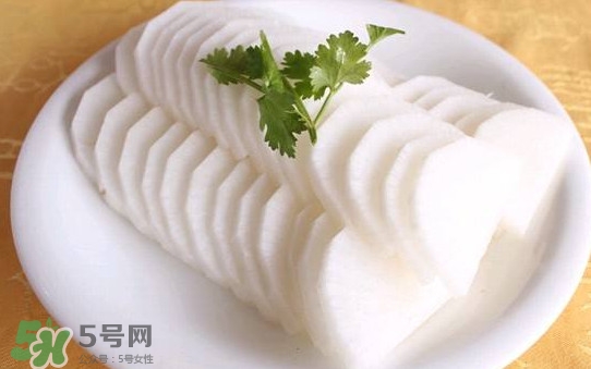 黑魚能和蘿卜一起吃嗎？黑魚能和胡蘿卜同食嗎