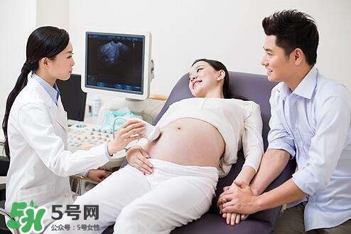 四維彩超能看出男女嗎？四維彩超能看清手指嗎？