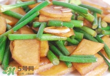 蒜薹能和土豆一起吃嗎？蒜薹可以和土豆一起炒嗎
