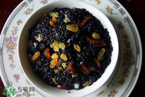 烏飯用什么葉子煮？烏飯用什么葉子圖片？