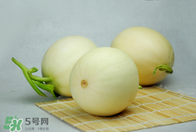 香瓜和菠蘿能一起吃嗎？香瓜和菠蘿可以吃嗎？