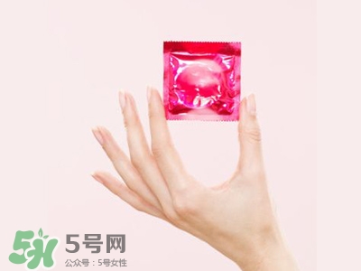 避孕套會(huì)導(dǎo)致不孕嗎？避孕套會(huì)過期嗎？