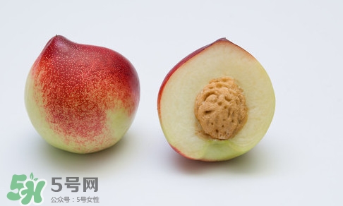 油桃什么時(shí)候吃最好？油桃什么人不能吃