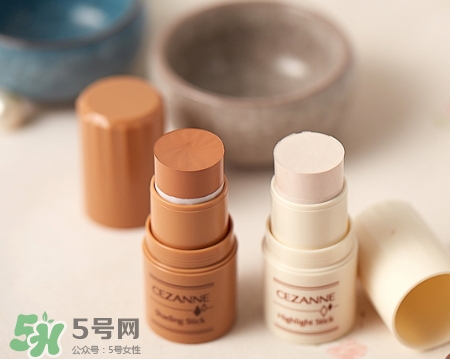 倩麗高光修容棒怎么用？倩麗高光修容棒使用方法