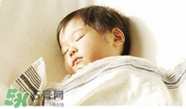 嬰兒蚊香中毒的癥狀 蚊香會(huì)讓嬰兒中毒嗎？