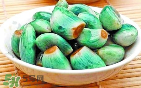 如何腌大蒜頭？腌咸蒜頭的做法