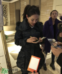 李若彤凍齡美貌是怎么保養(yǎng)的？李若彤近照曝光美貌不輸當(dāng)年