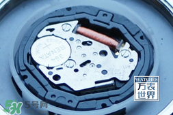 dw手表怎么換電池？dw丹尼爾惠靈頓手表?yè)Q電池步驟