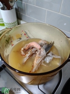 三文魚有寄生蟲嗎？三文魚生吃有寄生蟲嗎