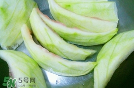 西瓜皮敷臉有什么作用？西瓜皮敷臉有什么好處